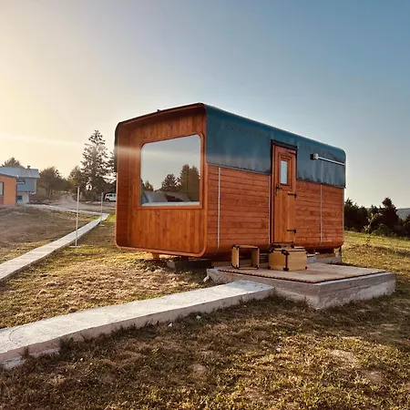 Petrovf Place gostionica *