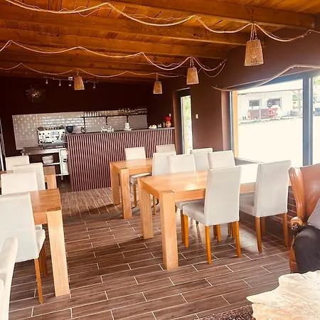 Petrovf Place Daljan