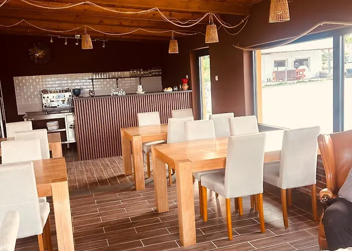 Petrovf Place Daljan