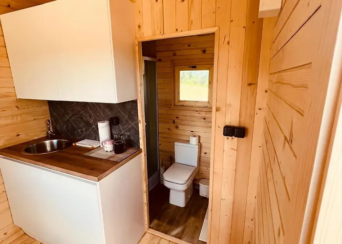 宾馆 Petrovf Place Daljan